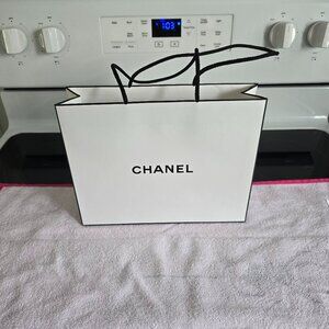 Chanel NIB LTD ED Christmas 2024 Ornament CC's Super Rare + free gift